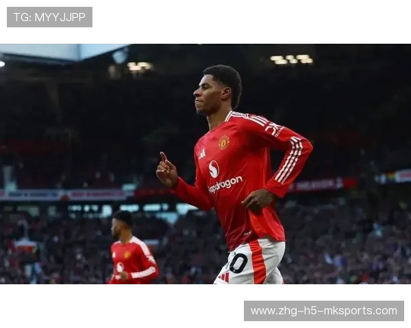 降薪70%！拉什福德14场造13球，敢签阶梯合同留巴萨吗？，拉什福德是哪个球队的