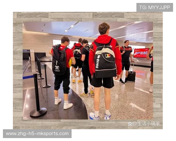 世界冠军在机场迷路