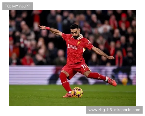 利物浦断球后萨拉赫闪击破门